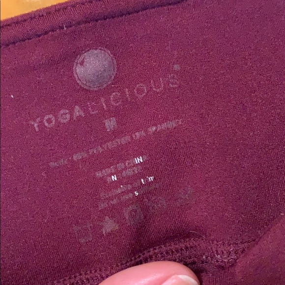 Maroon crop leggings - Picture 3 of 4